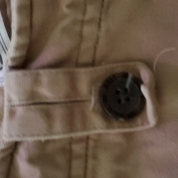 Old Navy low waist stretch khakis size 4 petite - Picture 12 of 12